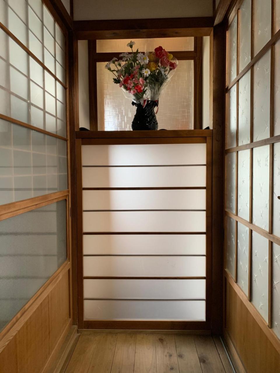 Guest Cafe Kuchikumano Hotel Kamitondacho Eksteriør billede